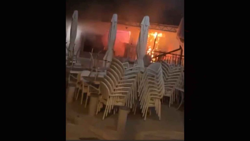 Restaurant in Flammen